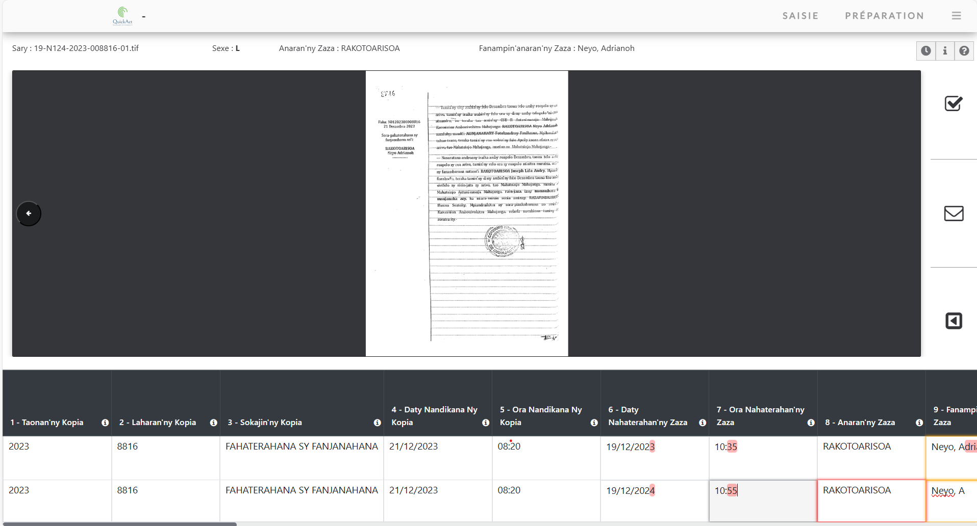 Interface de comparaison IA vs Humain